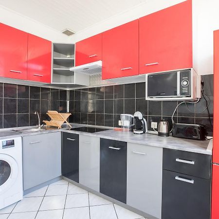 Ideally Placed To Visit Toulon + Bright Flat - Idealement Place Pour Visiter Toulon + Lumineux Luaran gambar